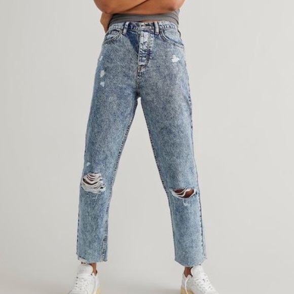 Free People CRVY Georgine Mom Jean size 26 - Picture 8 of 8